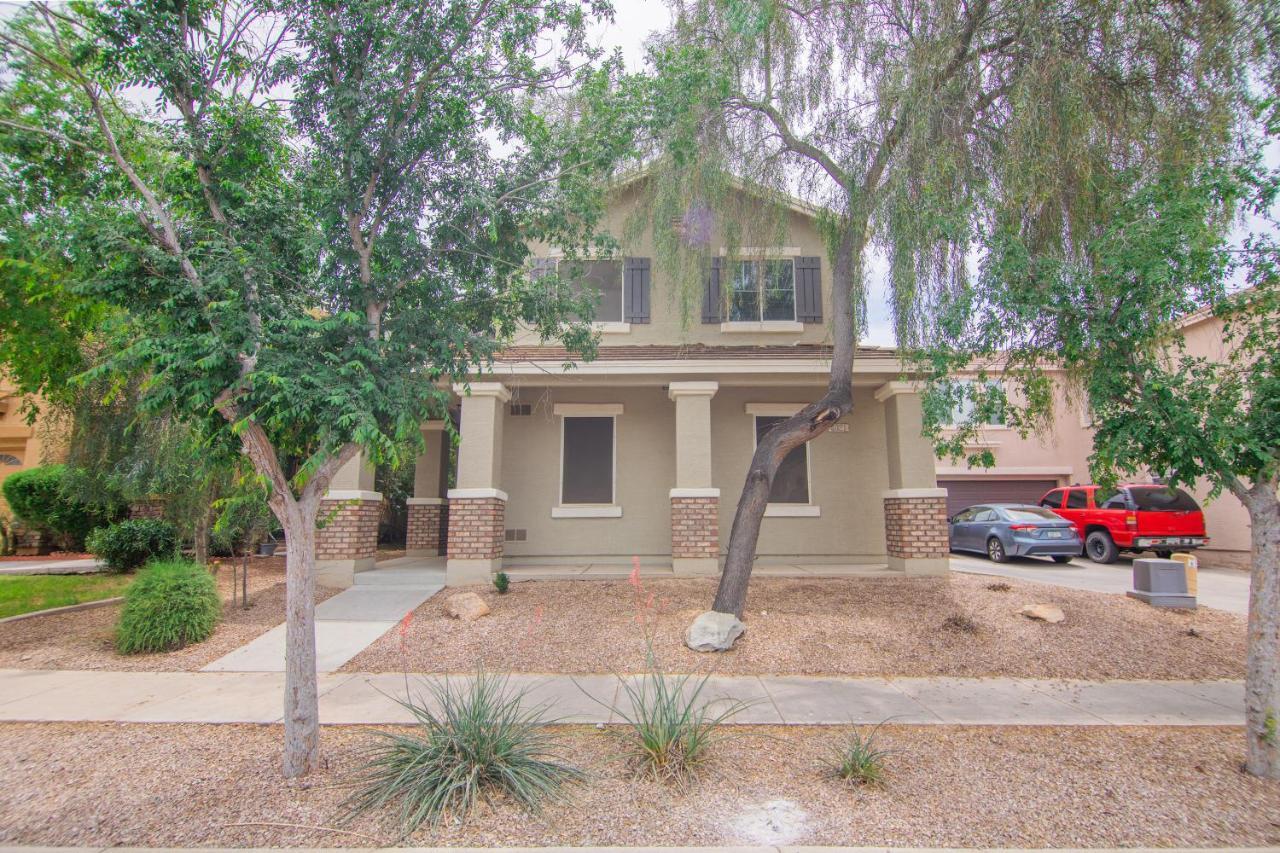 Stylish Home Phoenix - Low Rates Now! エクステリア 写真
