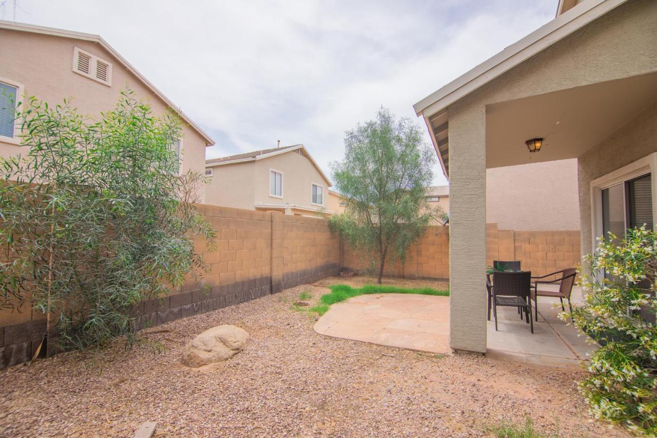 Stylish Home Phoenix - Low Rates Now! エクステリア 写真